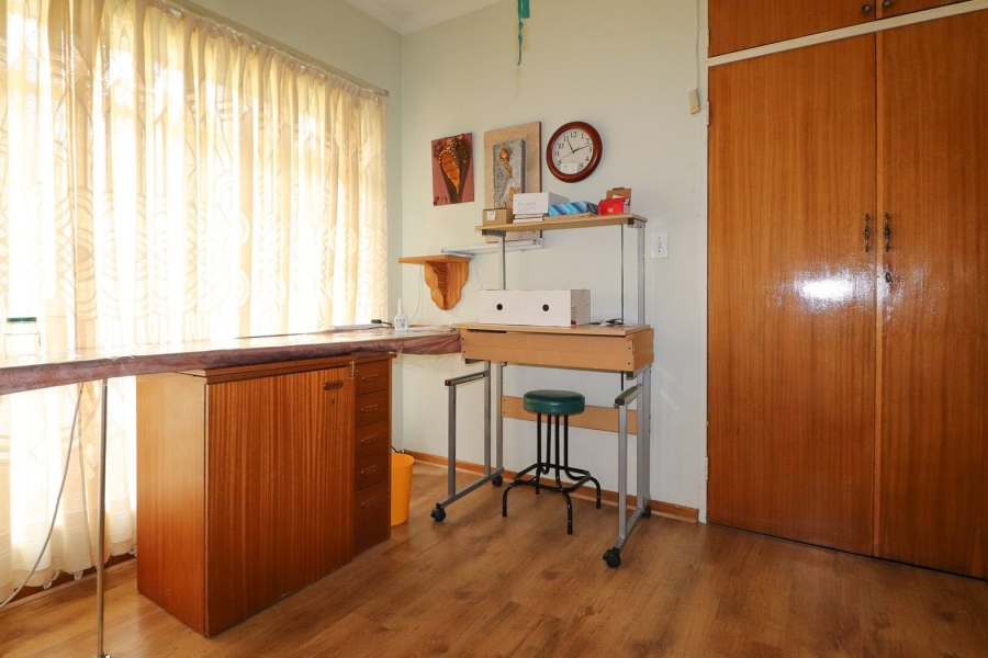 To Let 3 Bedroom Property for Rent in La Hoff North West